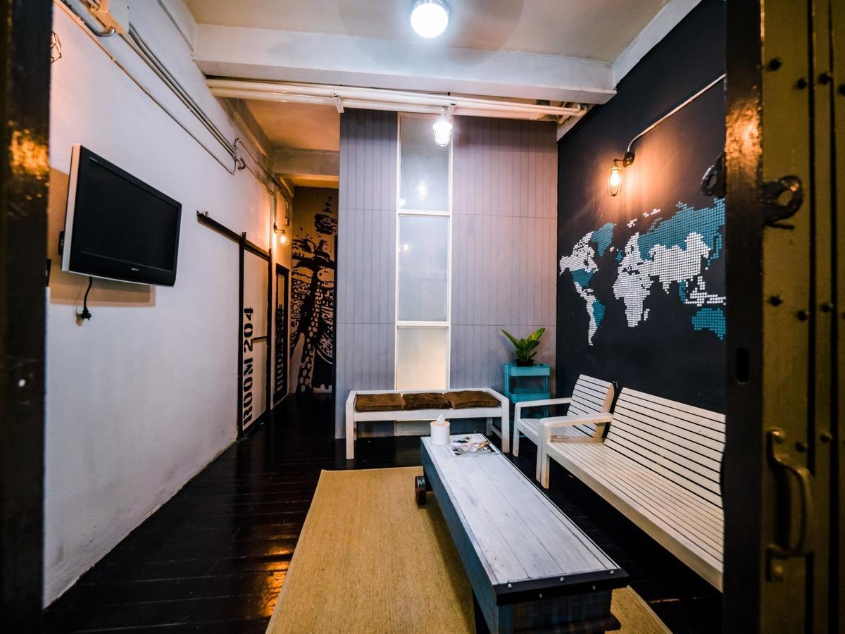 Zeds Hostel Bangkok Exteriör bild