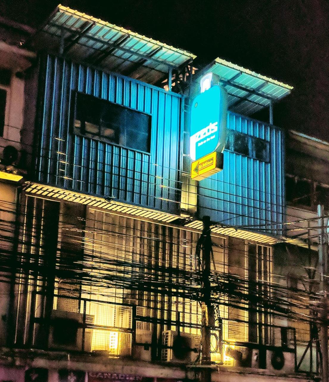 Zeds Hostel Bangkok Exteriör bild